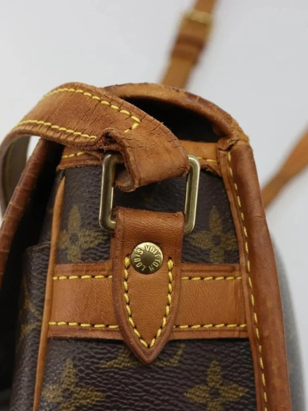 LOUIS VUITTON Monogram Sologne Shoulder Bag M42250 LV Auth fm5361